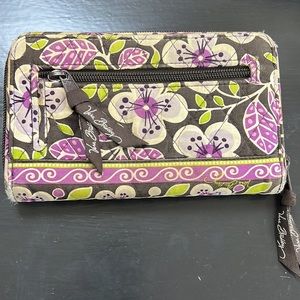 Vera Bradley wallet plum petals print